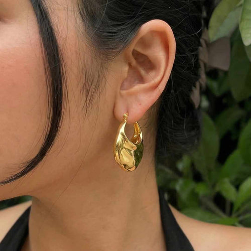 Aros Dorados Esculpidos