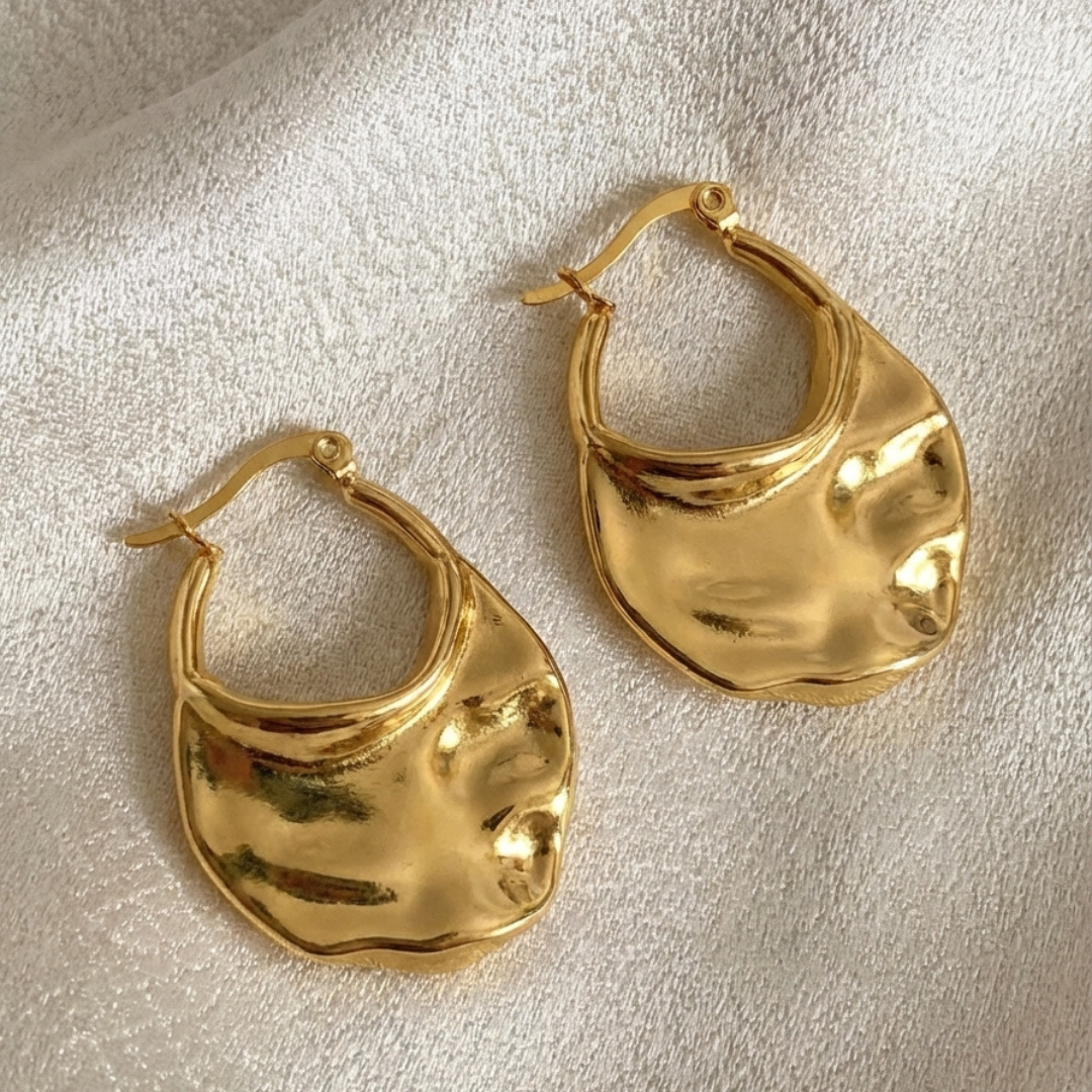 Aros Dorados Esculpidos