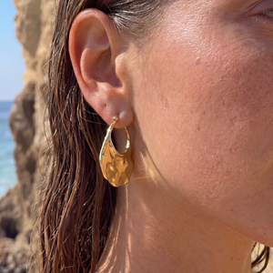 Aros Dorados Esculpidos