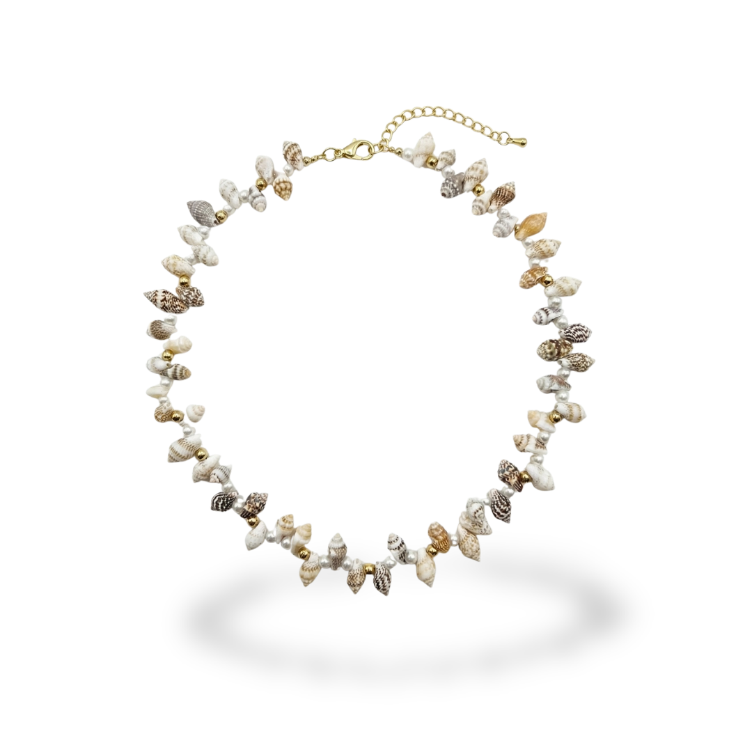 Collar de Conchas y Perlas