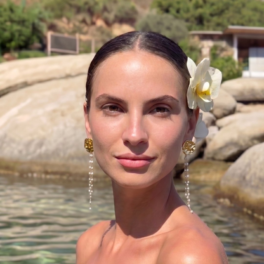 Gold Drop Earrings with Pearls