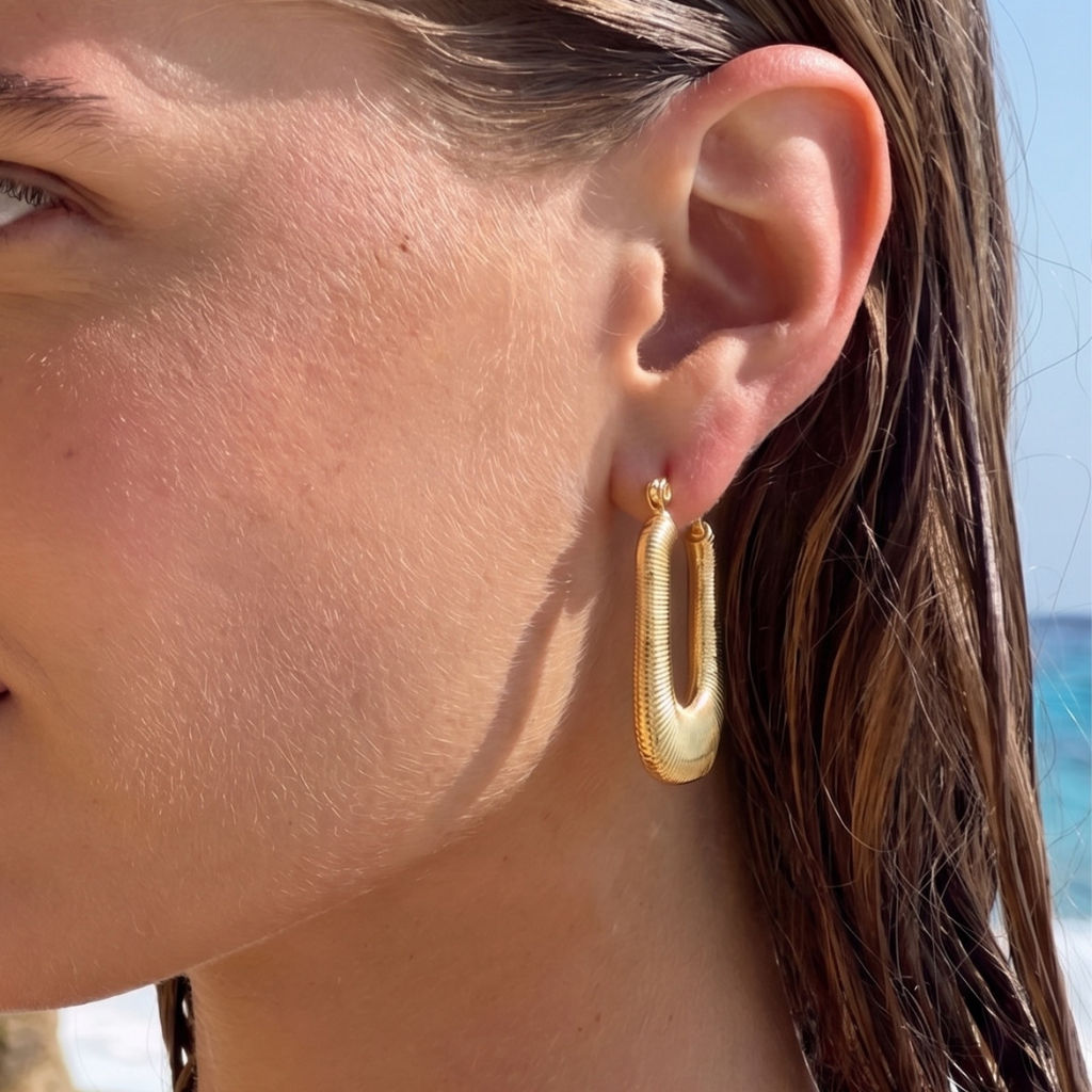 Pendientes de Aro Cuadrados con Textura