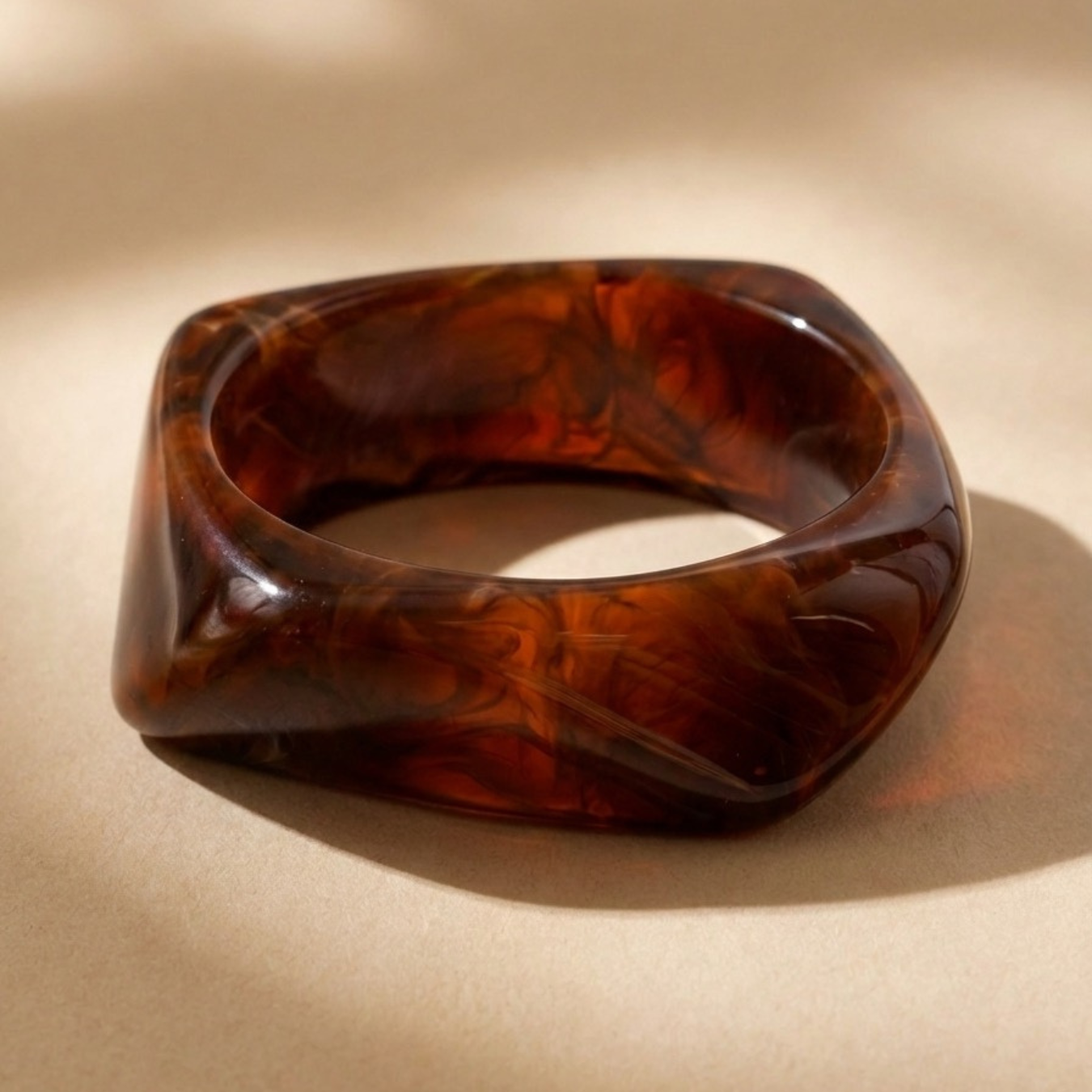 Pulsera marona escultural