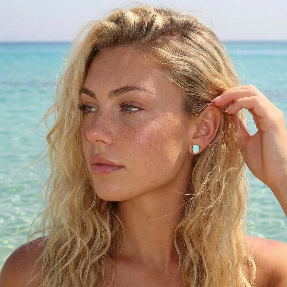 Pendientes de botón ópalo oval