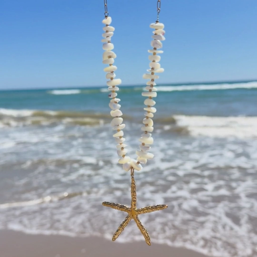 Collar Dorado con Estrella de Mar
